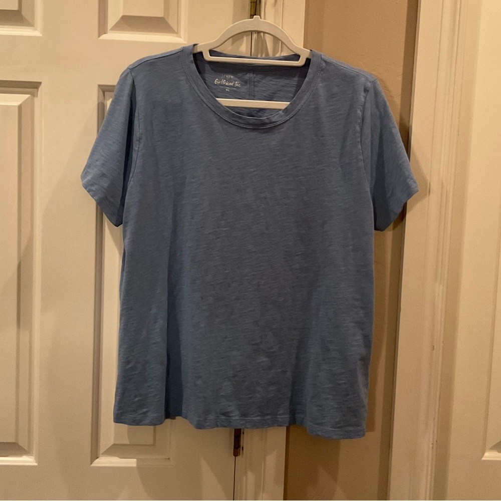 J. Crew Factory Blue Girlfriend Tee Size XL